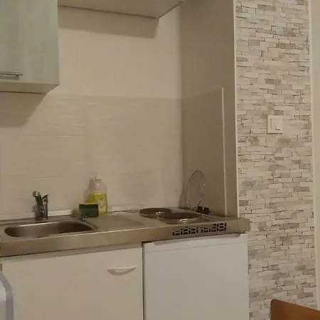 Guest house With Wifi - 16887